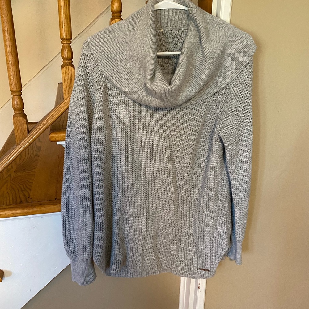 Michael Kors Sweater- scoop neck, comfy baggy sweater